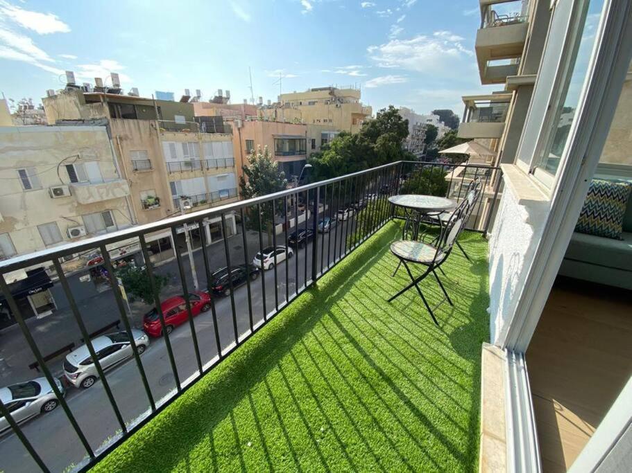 Yirmeyahou Suite One Tel-Aviv Extérieur photo